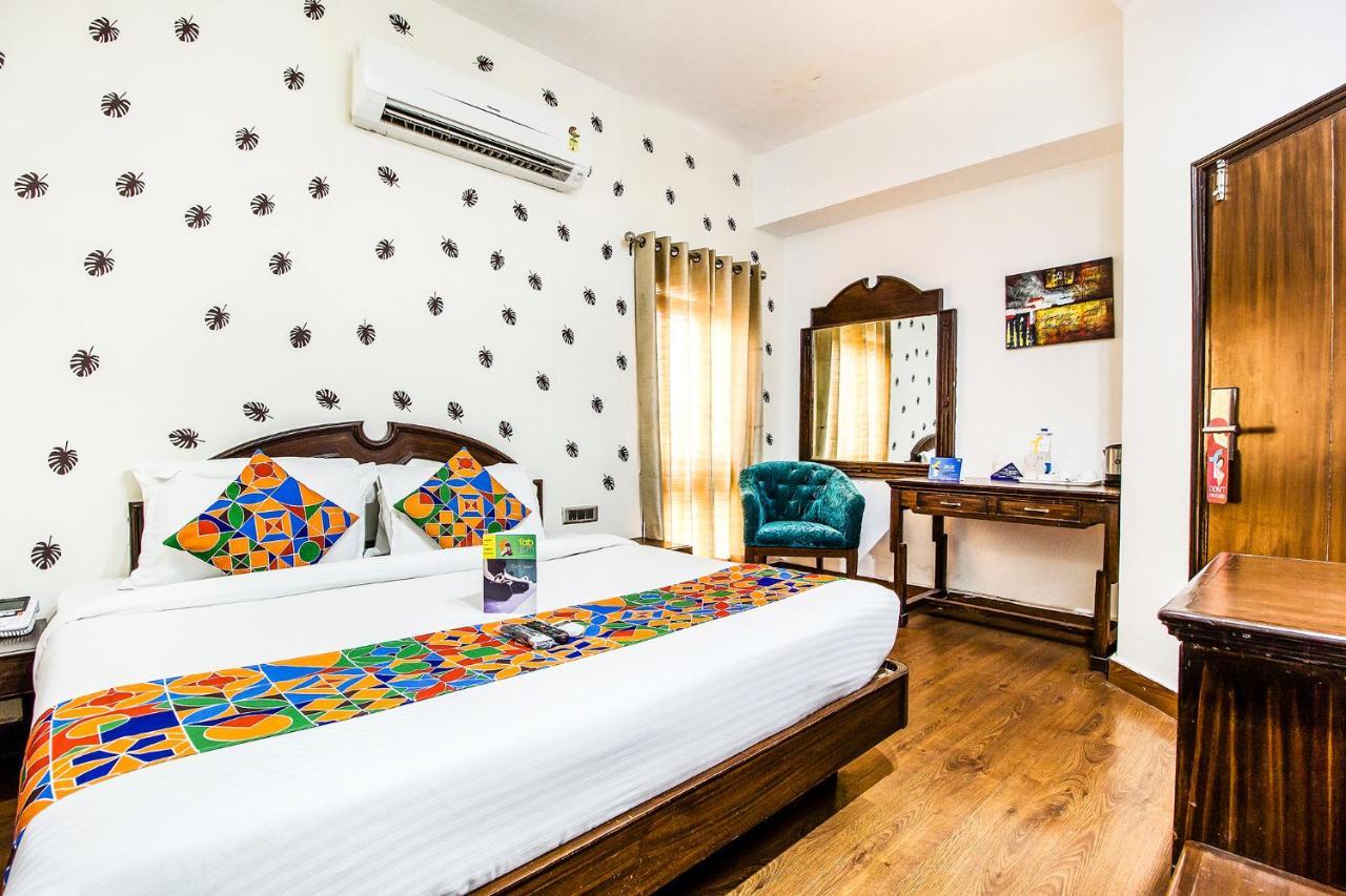 Fabhotel Le Monarque Chandīgarh エクステリア 写真