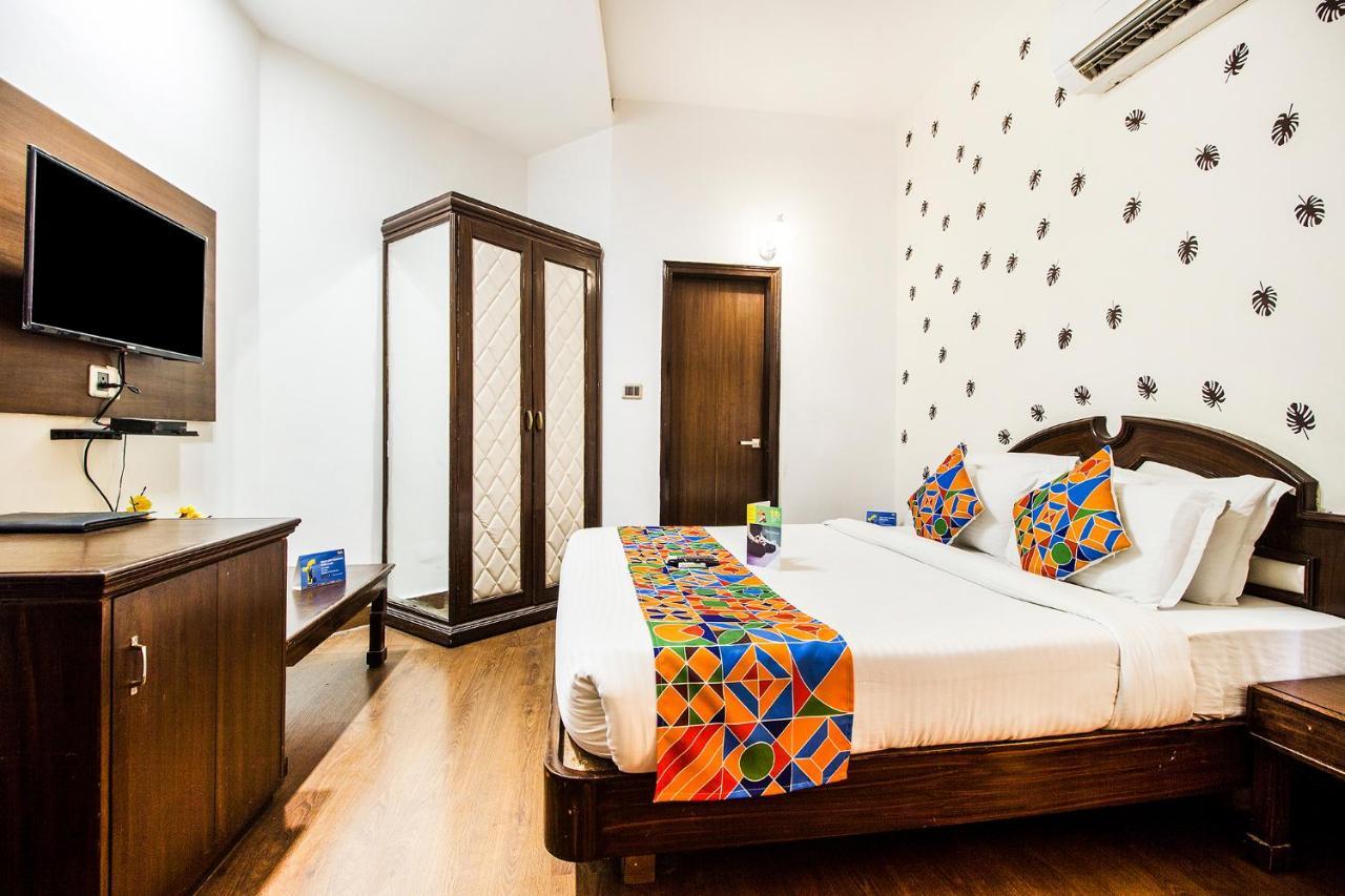 Fabhotel Le Monarque Chandīgarh エクステリア 写真