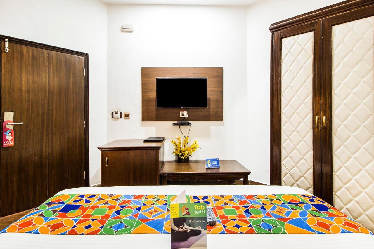 Fabhotel Le Monarque Chandīgarh エクステリア 写真