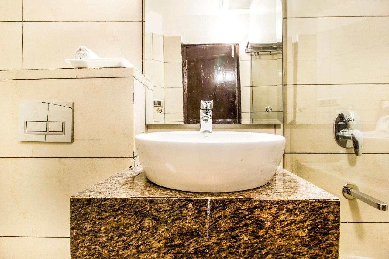 Fabhotel Le Monarque Chandīgarh エクステリア 写真