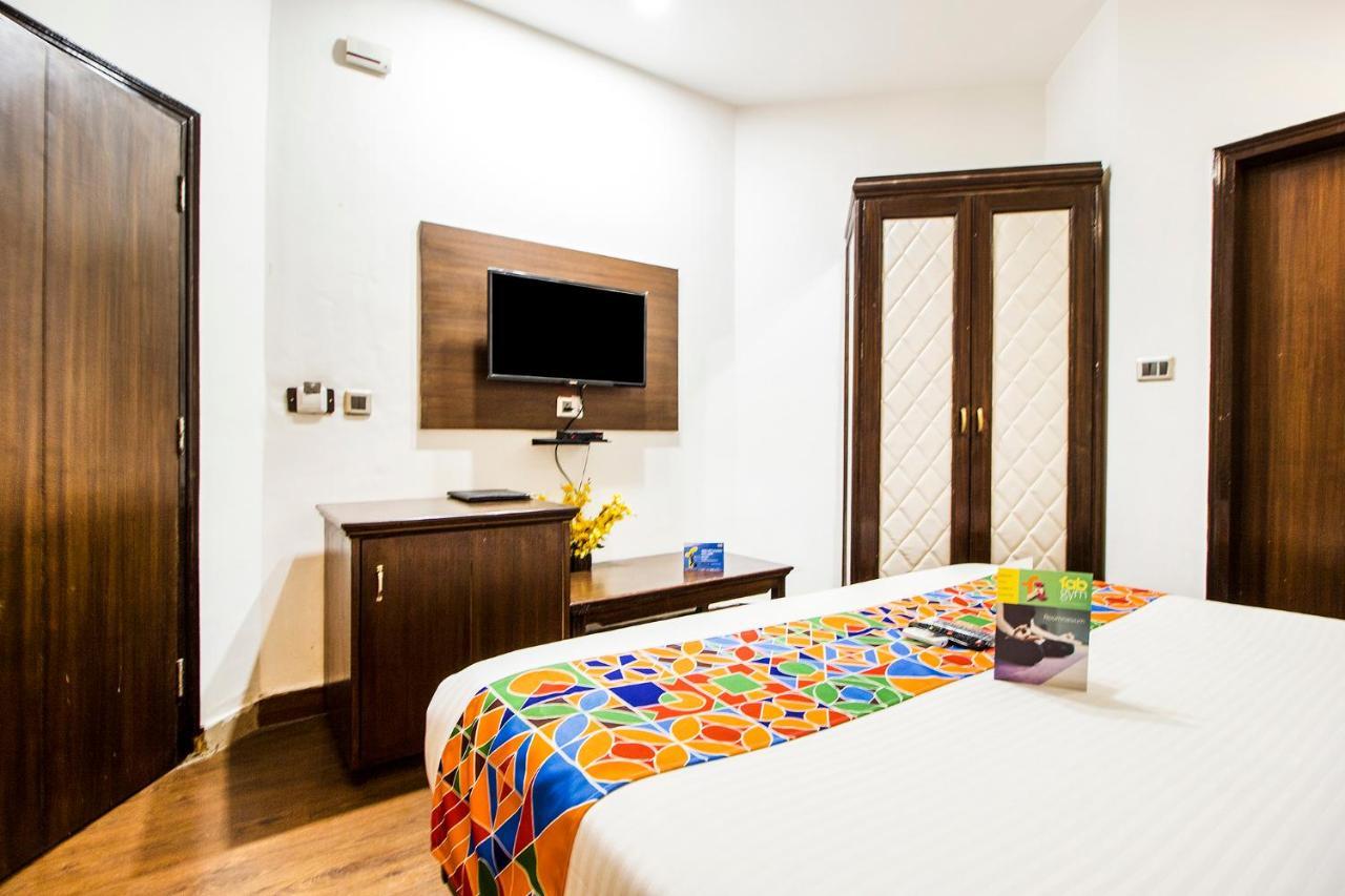 Fabhotel Le Monarque Chandīgarh エクステリア 写真