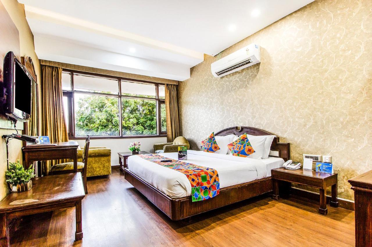 Fabhotel Le Monarque Chandīgarh エクステリア 写真