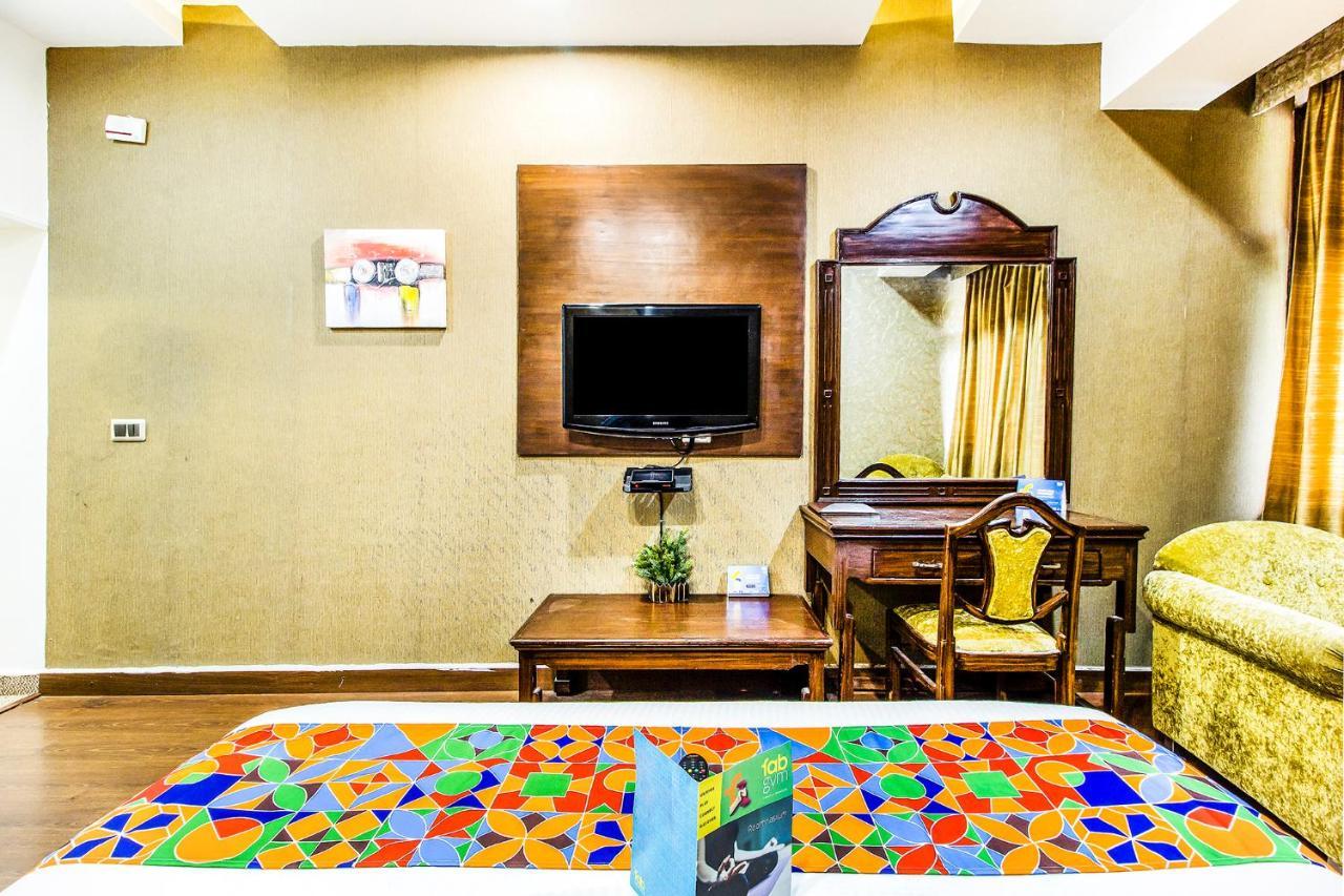 Fabhotel Le Monarque Chandīgarh エクステリア 写真